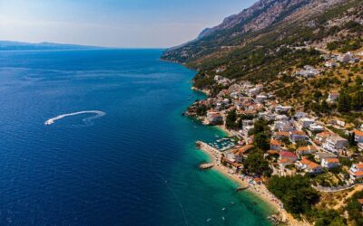 Omiš Riviera Travel Guide: Where to Stay, What to Do & How to Get Around Without a Car